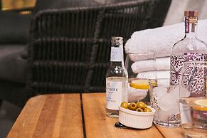 Swifts Return in Lower Ashton