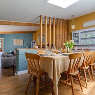 The Cottage in Holcombe