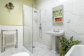 The Cottage in Holcombe