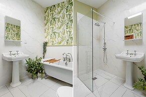 The Cottage in Holcombe