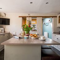 The Cottage in Holcombe