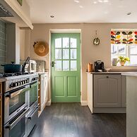 The Cottage in Holcombe