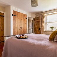 The Cottage in Holcombe