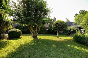Old Coach House in Berry Pomeroy