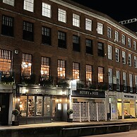 Cathedral Yard in Exeter