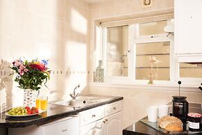 Bayfort Sea Studio in Torquay