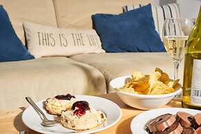 Bayfort Sea Studio in Torquay