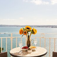 Bayfort Sea Studio in Torquay