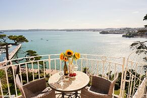 Bayfort Sea Studio in Torquay