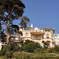 Bayfort Sea Studio in Torquay