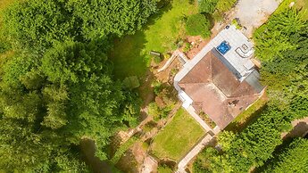 Bramblewood in Maidencombe