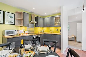 Bramblewood in Maidencombe