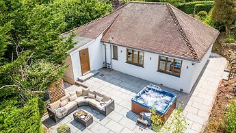 Bramblewood in Maidencombe