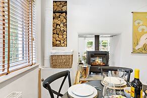 Bramblewood in Maidencombe