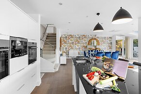 Homefield in Dartmouth