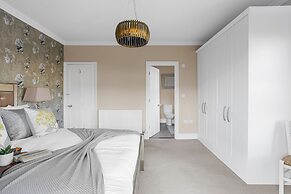 Homefield in Dartmouth