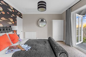 Homefield in Dartmouth