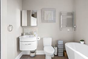 Homefield in Dartmouth