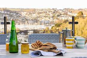 Homefield in Dartmouth