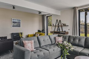 Heron House - Luxury Grand Designs Eco-home