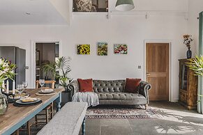 Heron House - Luxury Grand Designs Eco-home