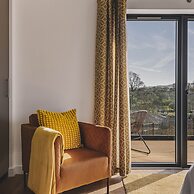 Heron House - Luxury Grand Designs Eco-home