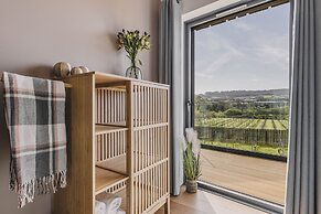 Heron House - Luxury Grand Designs Eco-home