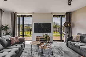 Heron House - Luxury Grand Designs Eco-home