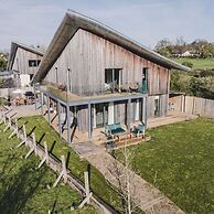 Heron House - Luxury Grand Designs Eco-home