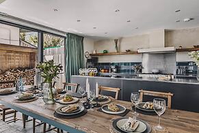 Heron House - Luxury Grand Designs Eco-home