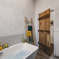 Heron House - Luxury Grand Designs Eco-home