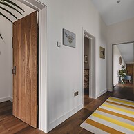 Heron House - Luxury Grand Designs Eco-home