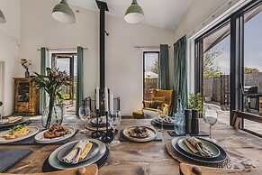 Heron House - Luxury Grand Designs Eco-home