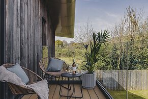 Heron House - Luxury Grand Designs Eco-home