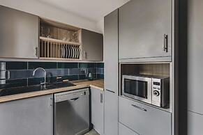 Heron House - Luxury Grand Designs Eco-home