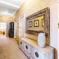 Vane Tower- Historic Retreat With Panoramic Sea Views