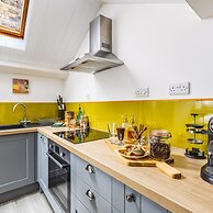 Vane Tower- Historic Retreat With Panoramic Sea Views