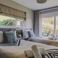 The Curlews in Bishopsteignton