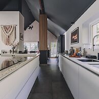 The Curlews in Bishopsteignton