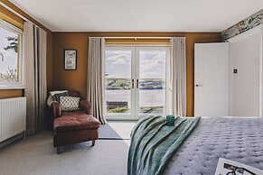 The Curlews in Bishopsteignton