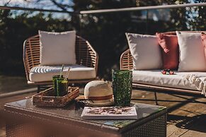 The Curlews in Bishopsteignton