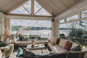 The Curlews in Bishopsteignton