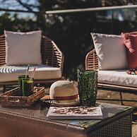 The Curlews in Bishopsteignton