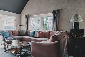 The Curlews in Bishopsteignton