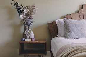 The Curlews in Bishopsteignton