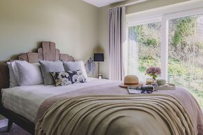 The Curlews in Bishopsteignton