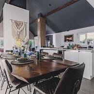 The Curlews in Bishopsteignton