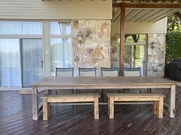 Center Stage by Taylor Made Deep Creek