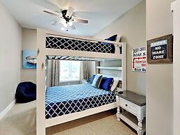 Center Stage by Taylor Made Deep Creek