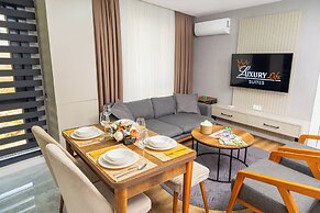 Luxury Life Suites